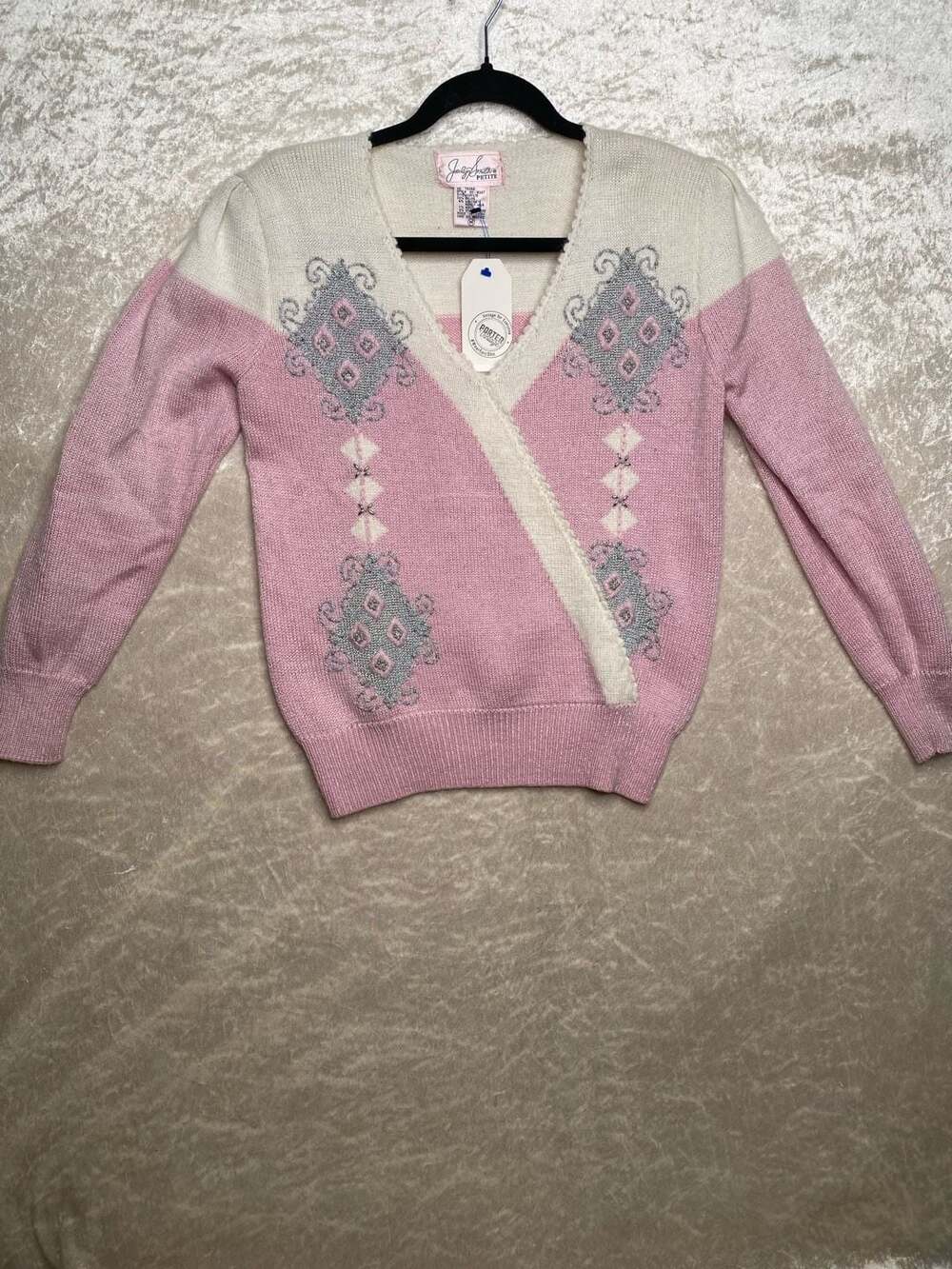 Jaclyn Smith Sweater Size M Pink White Vintage Beaded Petite